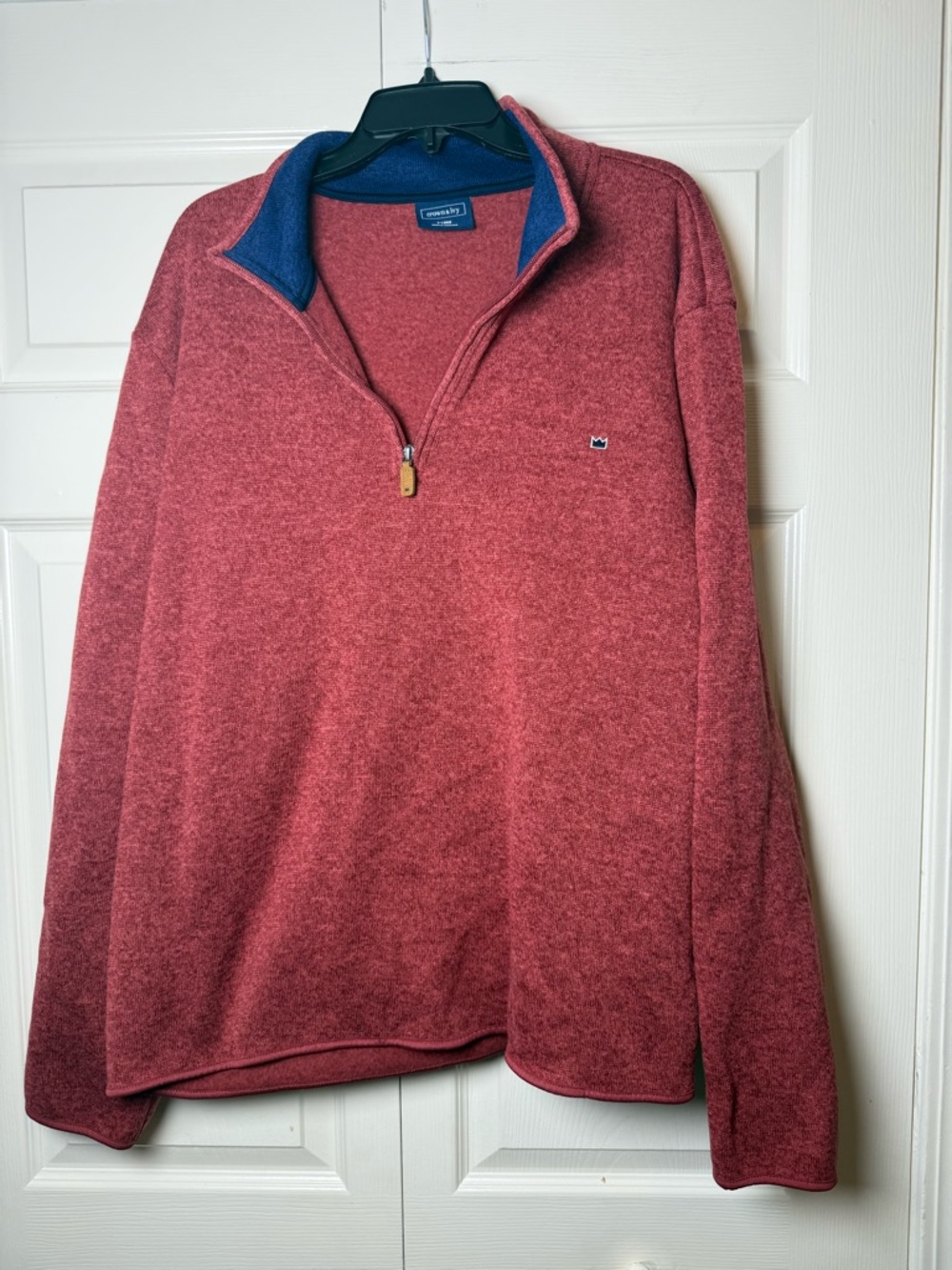 Crown & Ivy men's quarter-zip pullover